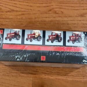 ERTL IHC “66” Series #5*